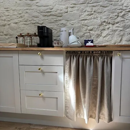 Historic Stone At Legan Castle With Hot Tub * Thomastown (Kilkenny)
