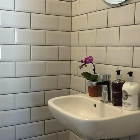 Apartment Historic Stone At Legan Castle With Hot Tub Thomastown (Kilkenny)