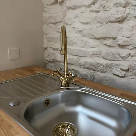 Historic Stone At Legan Castle With Hot Tub * Thomastown (Kilkenny)